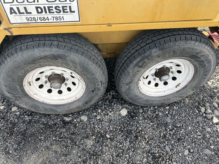 2013-bear-cat-bk250-towable-asphalt-crack-sealer-image-26