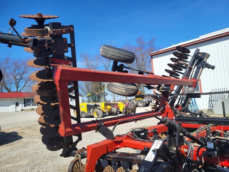 case-ih-true-tandem-330-turbo-image-10
