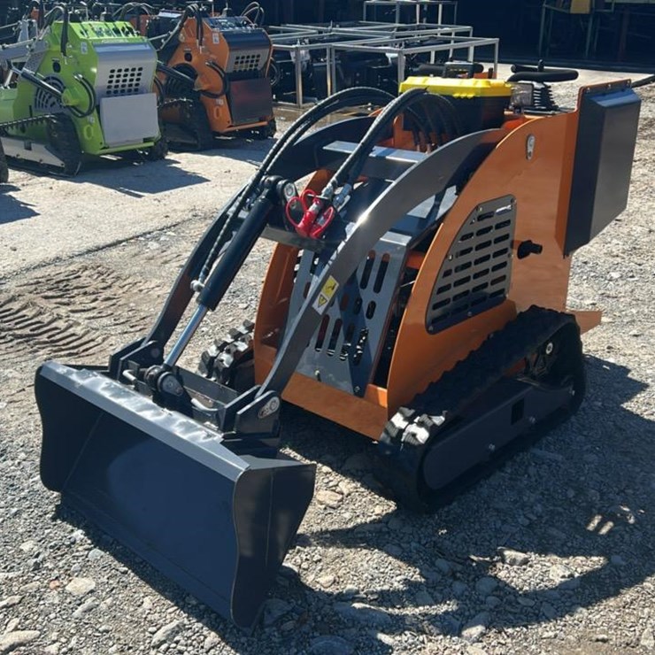 #1020 • Unused Landhero Mini Skid Steer