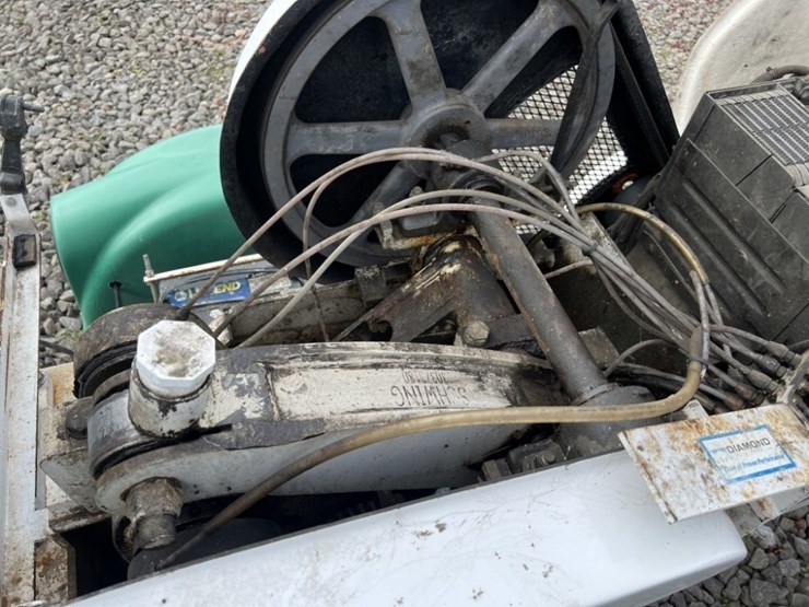 2005-schwing-p-88d-towable-concrete-pump-image-20