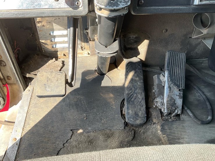 1995-kenworth-t800-image-122