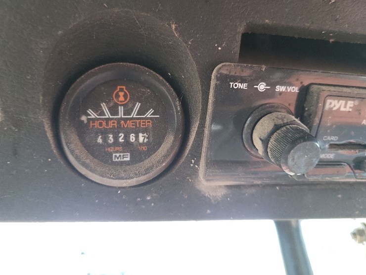 massey-ferguson-750-image-71