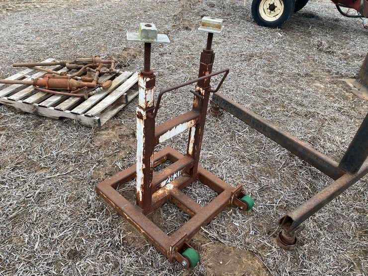 engine-stand,-and-splitter-stand-image-2