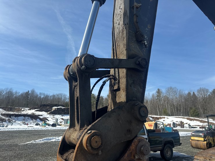 deere-350g-lc-image-31