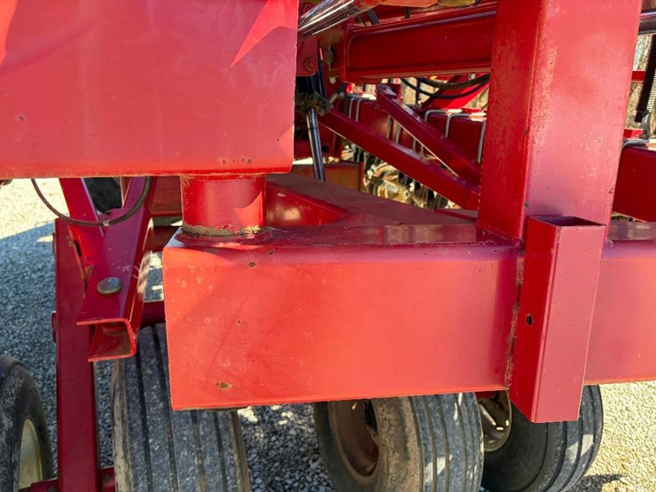 case-ih-5500-image-4