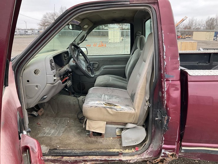 1996-chevrolet-k2500-image-54