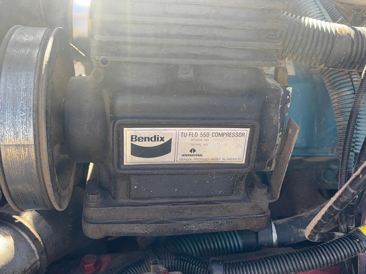 1999-international-9200-image-20