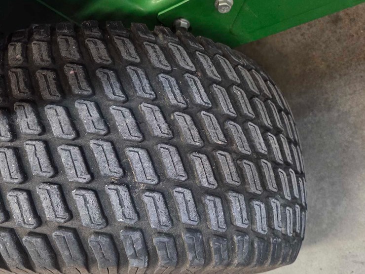 2016-john-deere-930-image-16