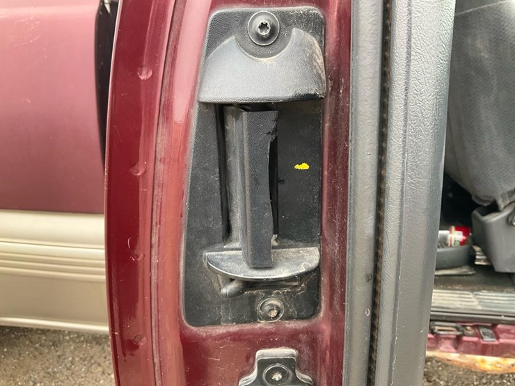 1999-chevrolet-k1500-image-76