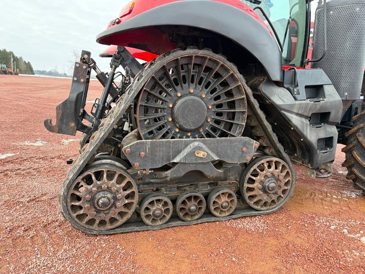 case-ih-magnum-380-rowtrac-image-14