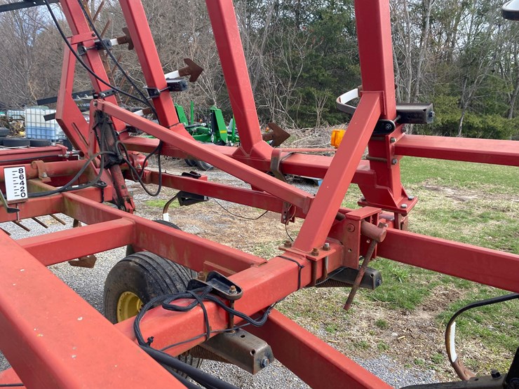 case-ih-4300-image-10