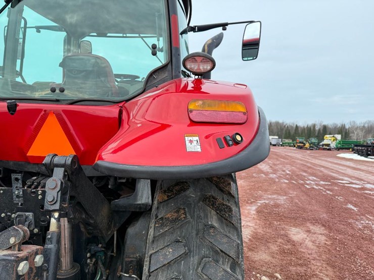 case-ih-magnum-380-rowtrac-image-39