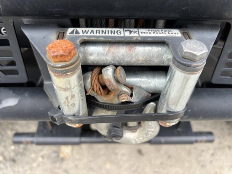 2010-polaris-ranger-ev-image-16