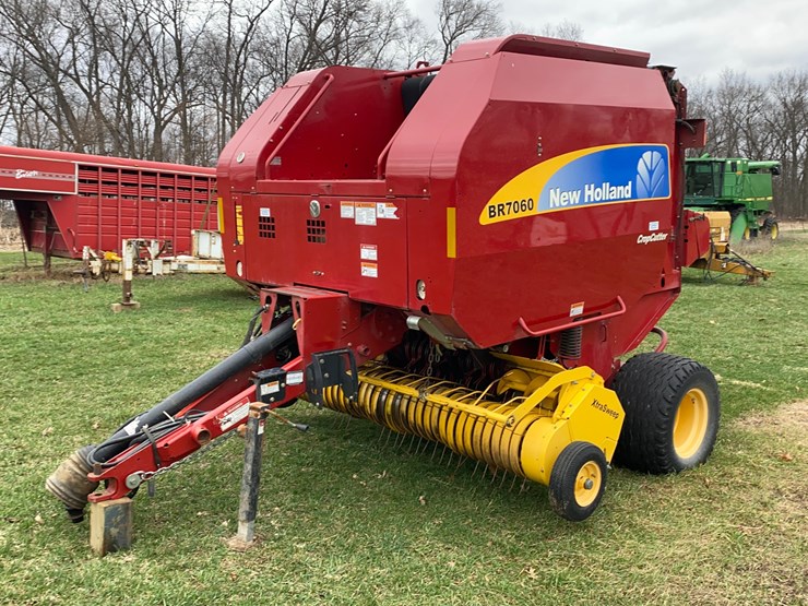 new-holland-br7060-image-20