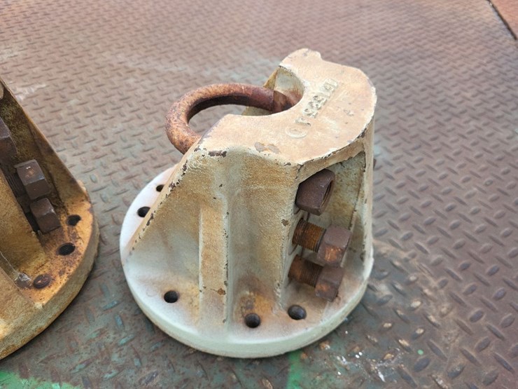 oliver-9-bolt-hubs-off-of-1855-image-6