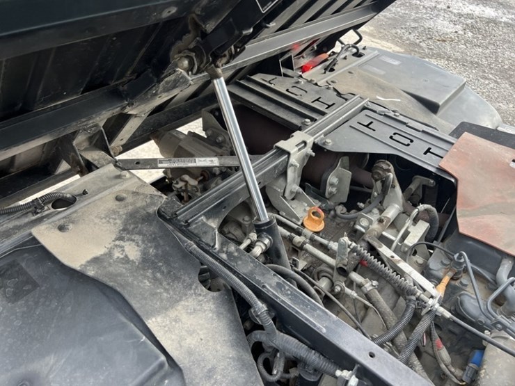 2020-kubota-rtv-x1100c-image-16