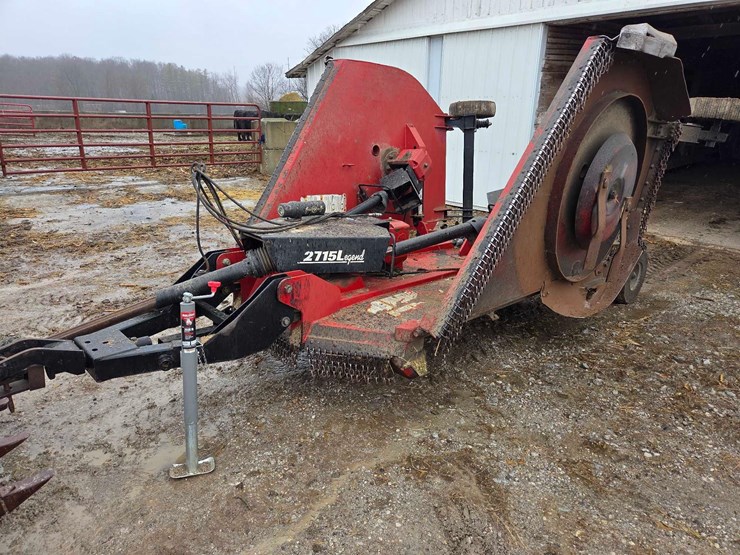 bush-hog-2715-image-1