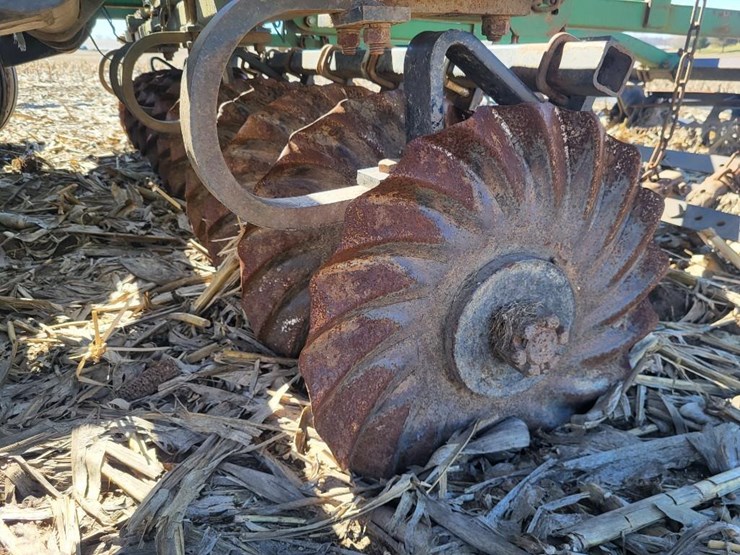 great-plains-2200tt-image-26