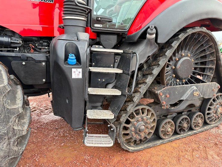 case-ih-magnum-380-rowtrac-image-23