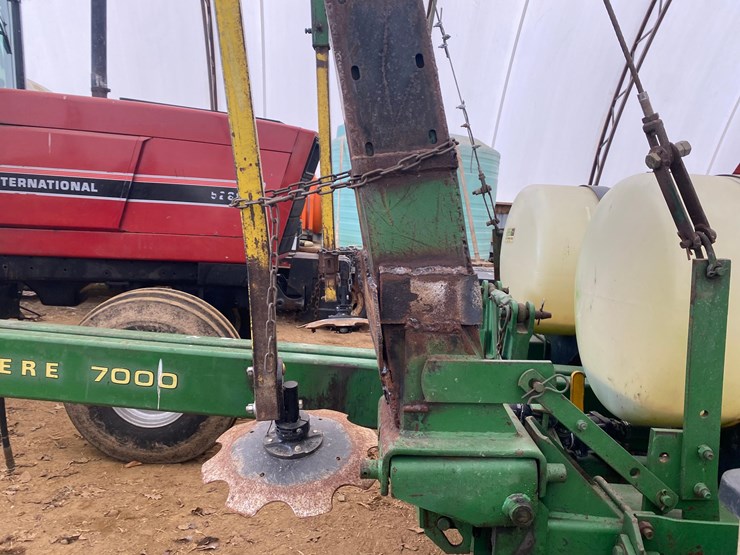 john-deere-7000-image-53