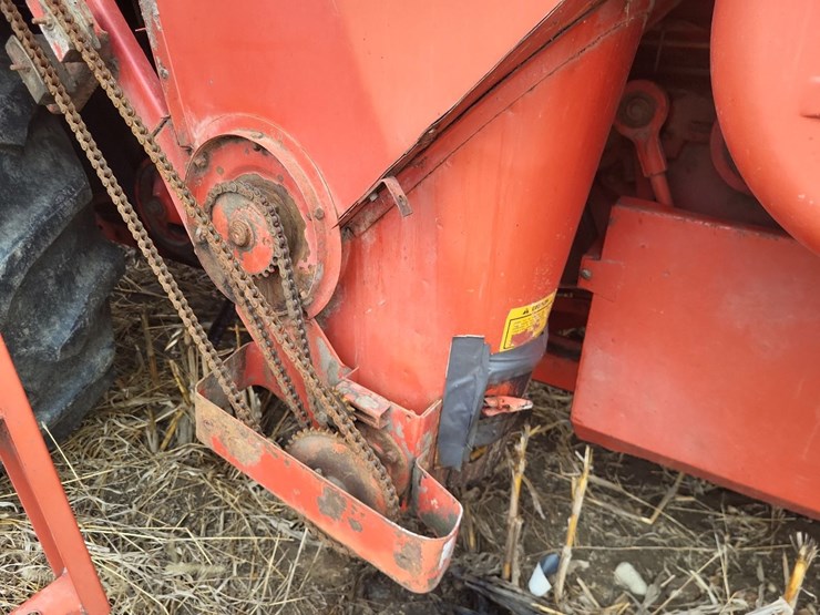 massey-ferguson-750-image-21