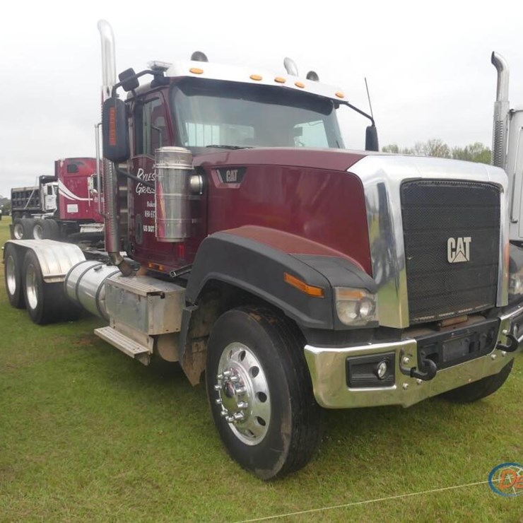 2017 CATERPILLAR CT660L