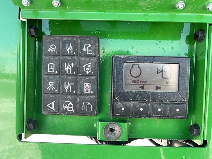 2023-john-deere-410r-image-7