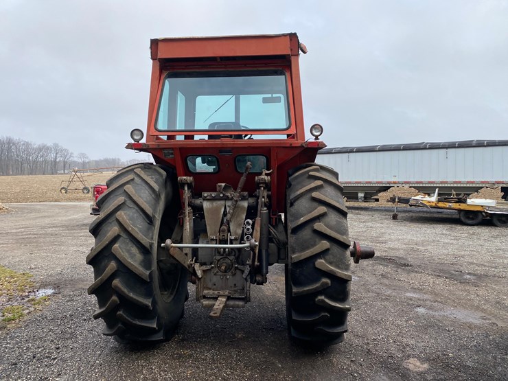 massey-ferguson-1135-image-2