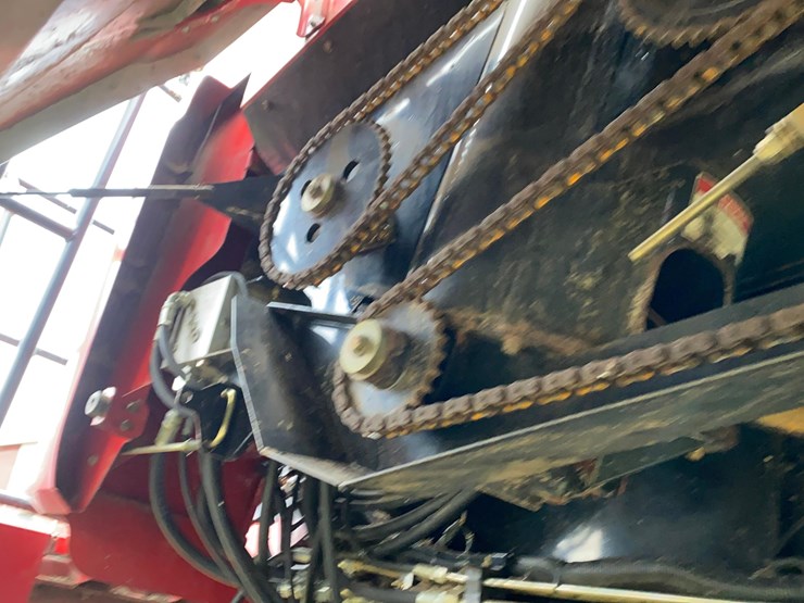 case-ih-6088-image-39