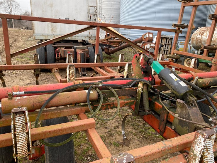 wil-rich-1422--field-cultivator-image-16