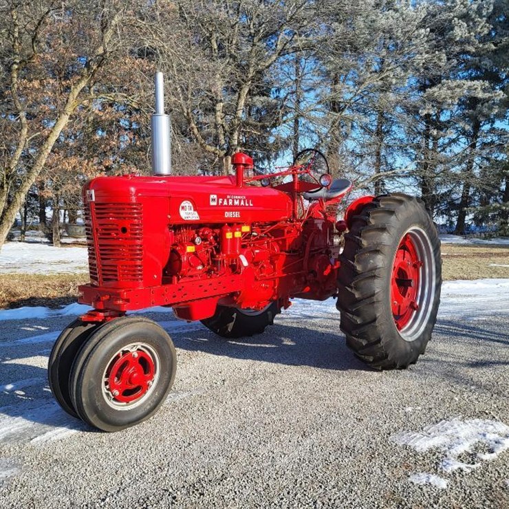 1954 INTERNATIONAL SUPER MD