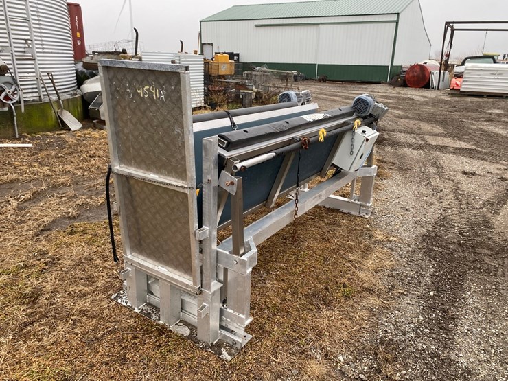 sheep-conveyor-image-2