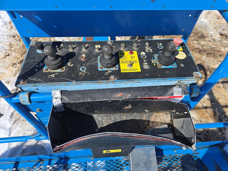 2006-genie-s65-image-13