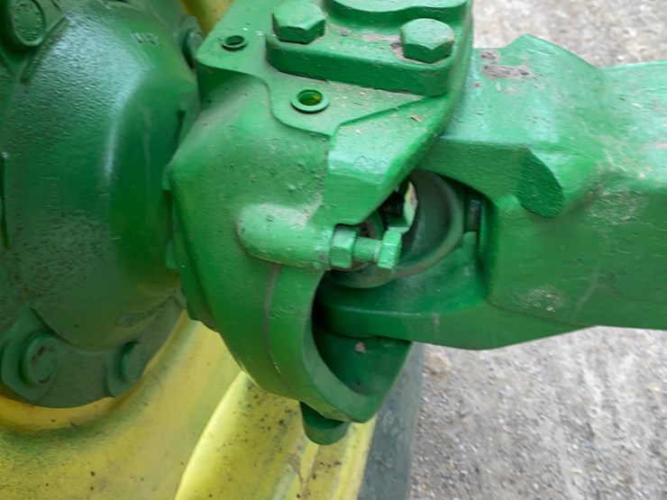 john-deere-2940-image-40
