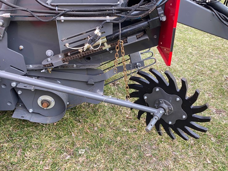 2024-massey-ferguson-1745d-image-27