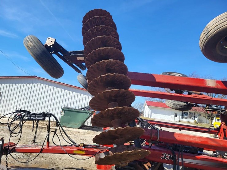 case-ih-true-tandem-330-turbo-image-16