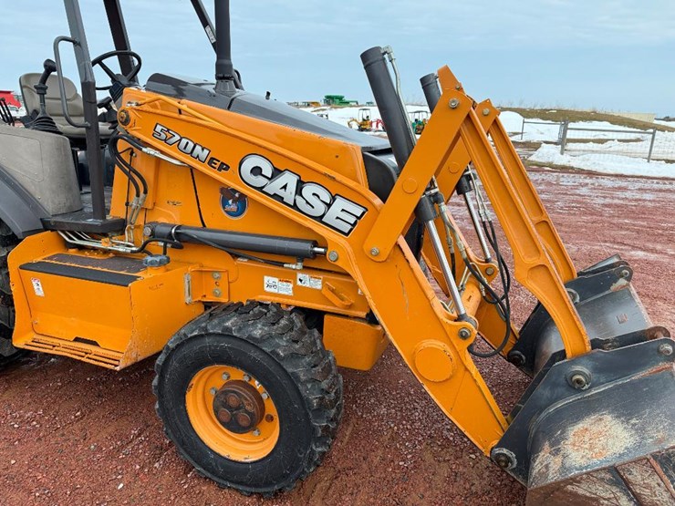 case-570n-xt-image-26