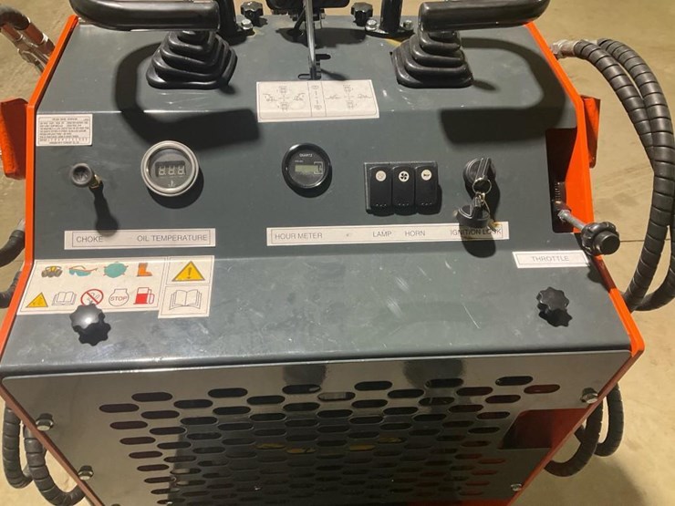 #1000-•-new-ats-t460-mini-skid-steer-image-15