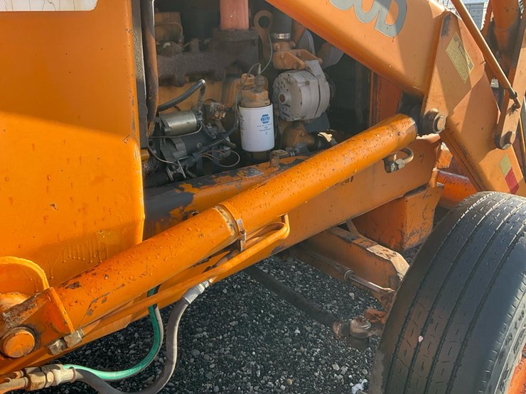 1982-case-580d-image-65