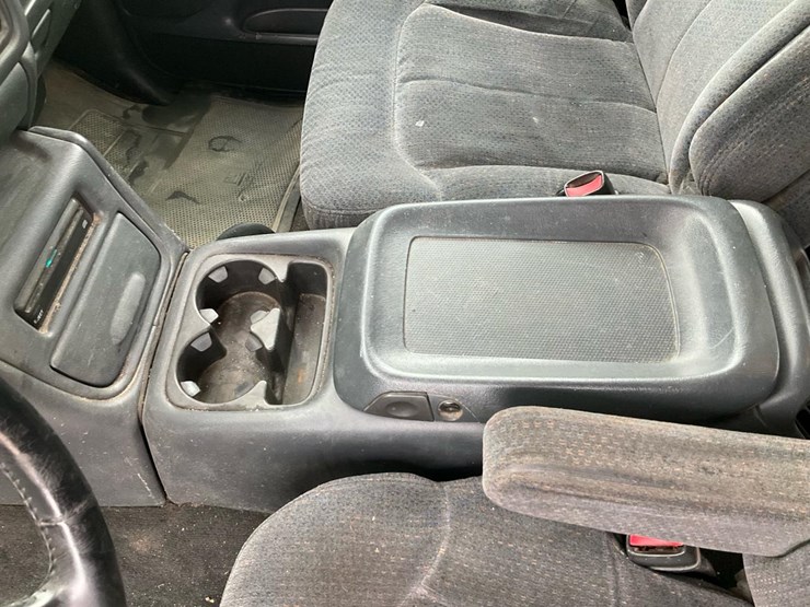 1999-chevrolet-k1500-image-70