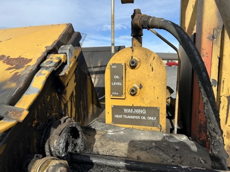 2013-bear-cat-bk250-towable-asphalt-crack-sealer-image-24