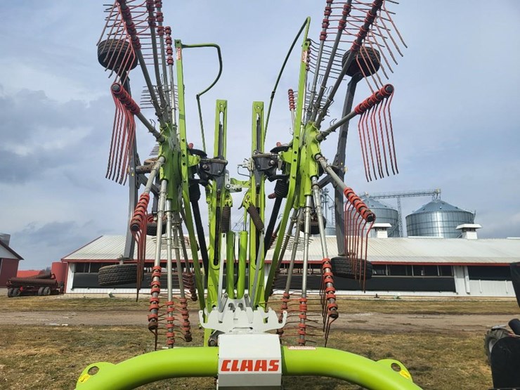 2017-claas-liner-2900-image-25