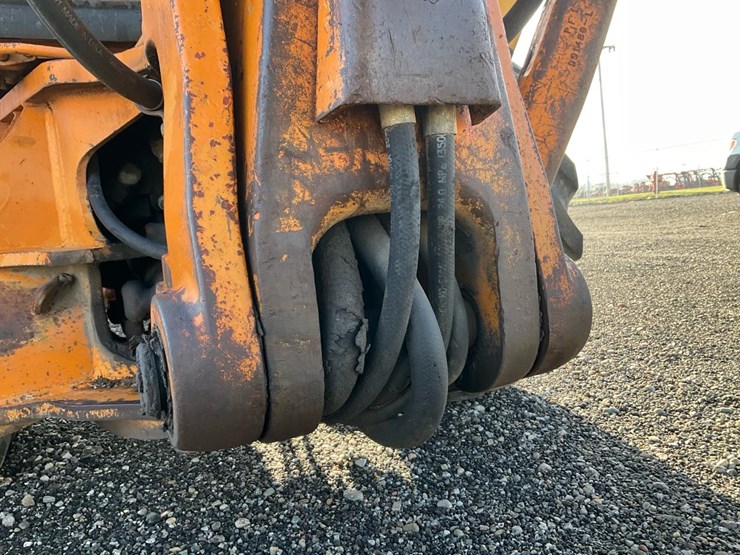 1982-case-580d-image-36