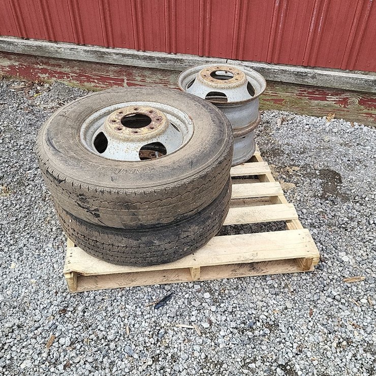 (2) LT215/75R16 Tires w/(4) 8 Bolt Rims