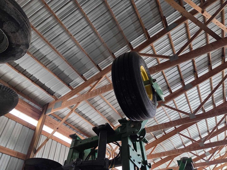 john-deere-2510l-image-15