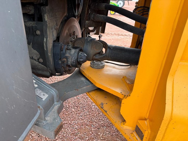 liebherr-l566-image-40