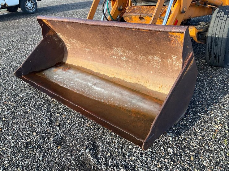 1982-case-580d-image-10