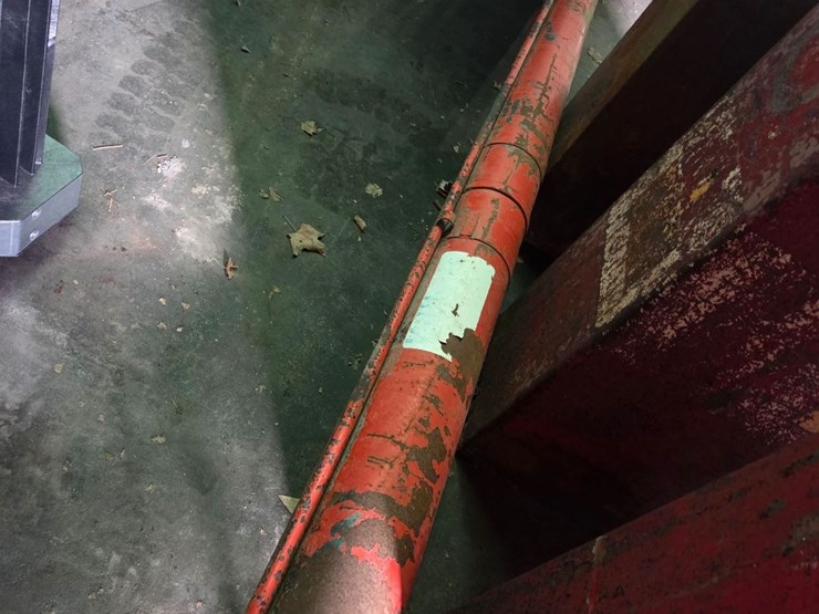 14'-killbros-hydraulic-drive-auger-for-gravity-wagon-image-7