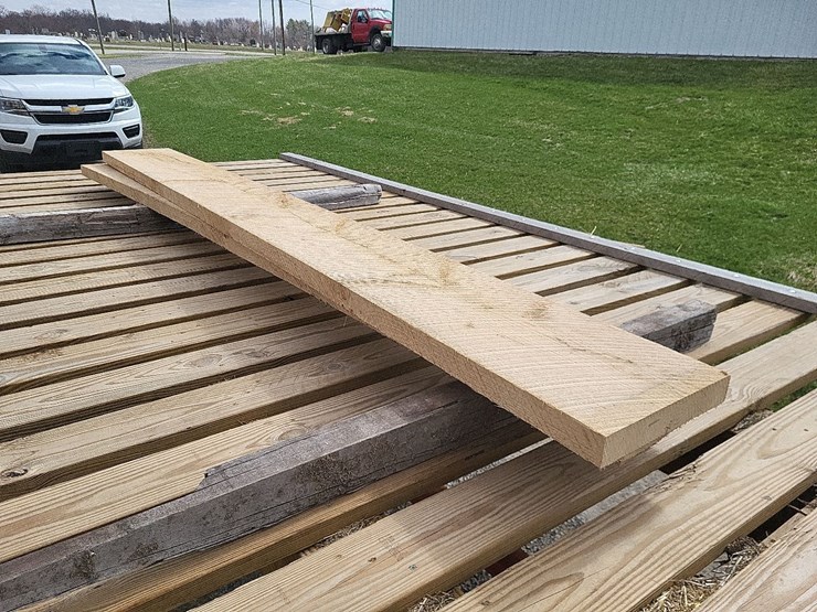 (2)-oak-rough-cut-planks-image-9