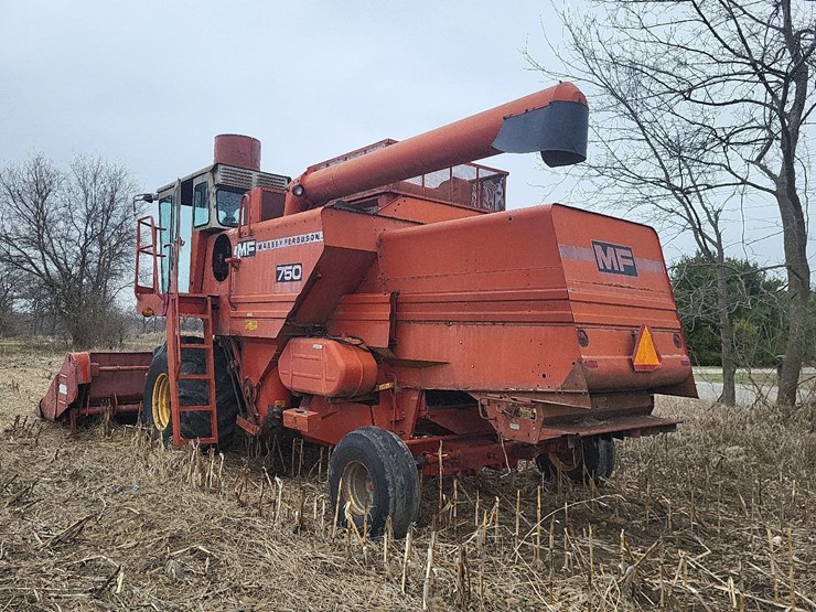 massey-ferguson-750-image-3